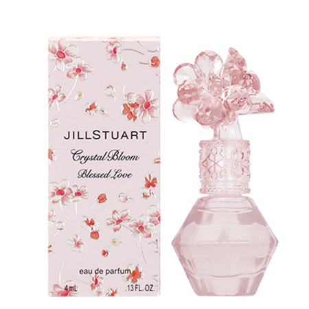 JILL STUART Crystal Bloom Blessed Love 4 ml. น้ำหอม ที่แสนบริสุทธิ์ที่ได้รับการรังสรรค์ขึ้นจากมวลดอกไม้นานาพันธุ์ ให้กลิ่นสะอาดของดอกไม้